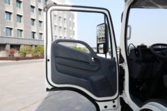 江铃 凯运＋ 中体 146马力 4X2 4.02米冷藏车(万里扬6档)(JX5044XLCTGA26)