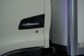 骏铃HV6&nbsp;电动冷藏车外观图片