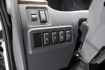 ���� ����HV6 4.5T 4.015�ײ��ʽ��϶�����س�(HFC5041XLCPHEV2Q)15.55kWhͼƬ