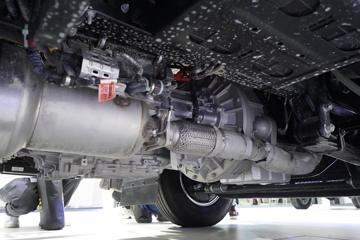 ���� ����HV6 4.5T 4.015�ײ��ʽ��϶�����س�(HFC5041XLCPHEV2Q)15.55kWhͼƬ