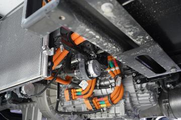 ���� ����HV6 4.5T 4.015�ײ��ʽ��϶�����س�(HFC5041XLCPHEV2Q)15.55kWhͼƬ