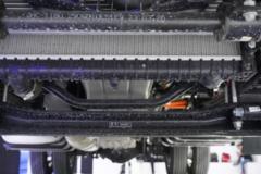 江淮 骏铃HV6 4.5T 4.015米插电式混合动力冷藏车(HFC5041XLCPHEV2Q)15.55kWh