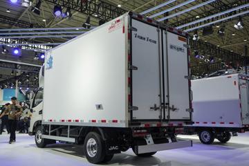 ���� ����HV6 4.5T 4.015�ײ��ʽ��϶�����س�(HFC5041XLCPHEV2Q)15.55kWhͼƬ