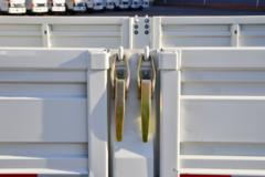 江淮 骏铃V5 137马力 4.18米单排栏板轻卡(HFC1045P32K1C7NS)