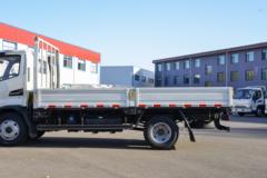 江淮 骏铃V5 137马力 4.18米单排栏板轻卡(HFC1045P32K1C7NS)