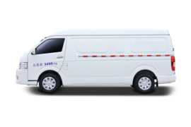 龙耀8S&nbsp;电动封闭厢货外观图片