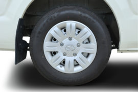 龙耀8S&nbsp;电动封闭厢货底盘图片