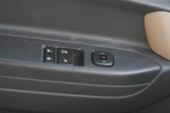 江淮 德沃斯T9 220马力 4X2 10米厢式载货车