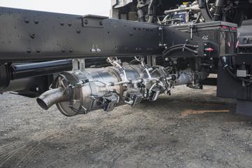 ���� ����˹V9 245���� 4X2 6.8����ʽ�ػ���(HFC5180XXYB90K1E2NS)ͼƬ