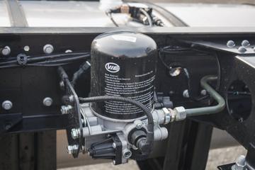 ���� ����˹V9 245���� 4X2 6.8����ʽ�ػ���(HFC5180XXYB90K1E2NS)ͼƬ