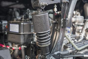 ���� ����˹V9 245���� 4X2 6.8����ʽ�ػ���(HFC5180XXYB90K1E2NS)ͼƬ