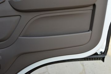 ������� ����EL 4.5T 4.14�׵��Ŵ��綯��ʽ�Ῠ81.14kWhͼƬ