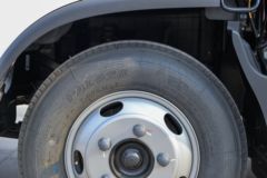 福田奥铃 智蓝EL 4.5T 4.14米单排纯电动厢式轻卡81.14kWh