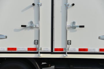 ������� ����EL 4.5T 4.14�׵��Ŵ��綯��ʽ�Ῠ81.14kWhͼƬ