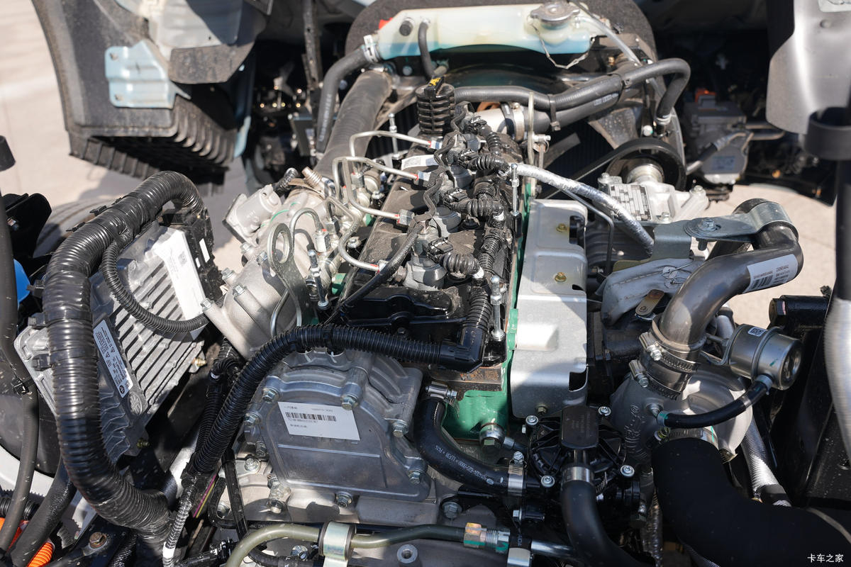 ��� ��6G 4.5T 4.16�׵��Ų��ʽ��϶�����ʽ�Ῠ13.616kWh����