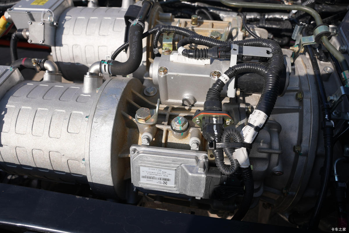 ��� ��6G 4.5T 4.16�׵��Ų��ʽ��϶�����ʽ�Ῠ13.616kWh����