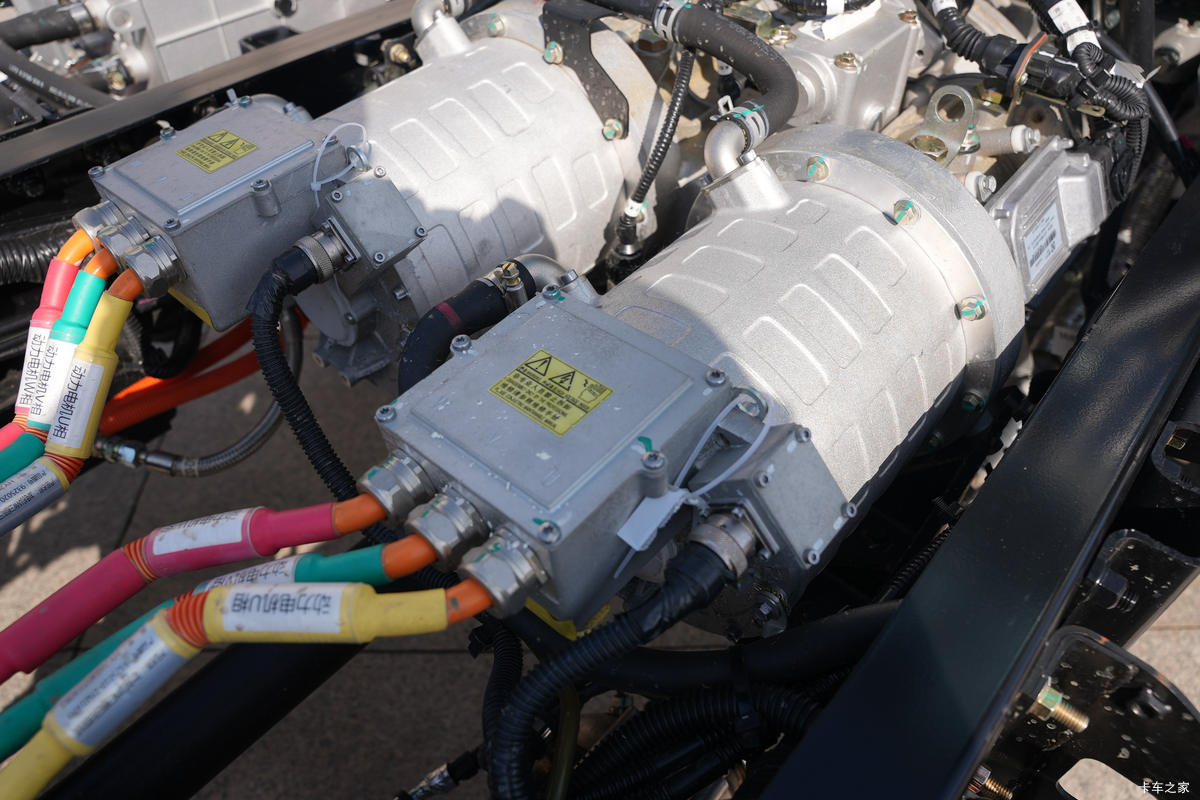 ��� ��6G 4.5T 4.16�׵��Ų��ʽ��϶�����ʽ�Ῠ13.616kWh����