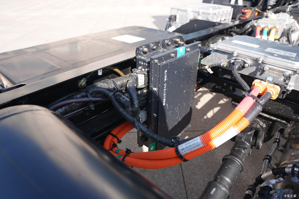 ��� ��6G 4.5T 4.16�׵��Ų��ʽ��϶�����ʽ�Ῠ13.616kWh����