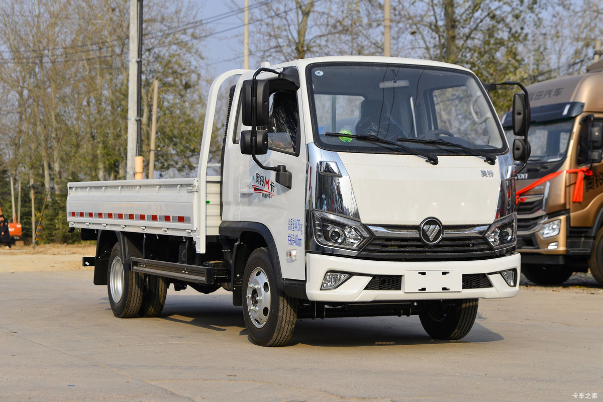 福田 奥铃M卡 142马力 3.94米排半栏板小卡(气刹)