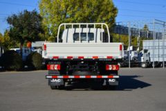 本店为您推荐 江淮 骏铃V6 155马力 4.22米单排栏板轻卡