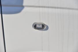 蓝猫M2&nbsp;电动封闭厢货外观图片