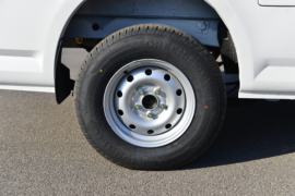 蓝猫M2&nbsp;电动封闭厢货底盘图片