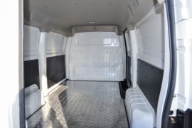 蓝猫M2&nbsp;电动封闭厢货货厢图片