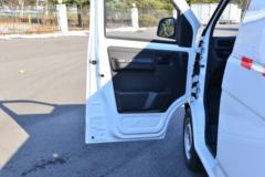 江淮 蓝猫M1 2023款 宁德精英版 2.7T 2座 4.745米纯电动厢式运输车41.86kWh