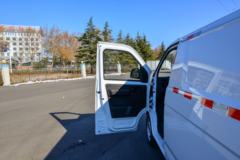 江淮 蓝猫M1 2023款 宁德精英版 2.7T 2座 4.745米纯电动厢式运输车41.86kWh