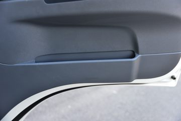 ���� ����V6 152���� 4X2 4.015����س�(HFC5048XLCB31K1C7S)ͼƬ