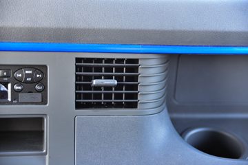 ���� ����V6 152���� 4X2 4.015����س�(HFC5048XLCB31K1C7S)ͼƬ