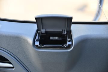 ���� ����V6 152���� 4X2 4.015����س�(HFC5048XLCB31K1C7S)ͼƬ