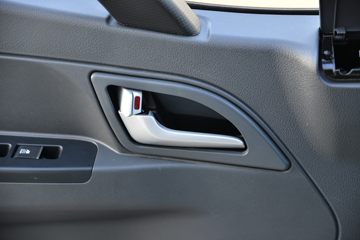 ���� ����V6 152���� 4X2 4.015����س�(HFC5048XLCB31K1C7S)ͼƬ