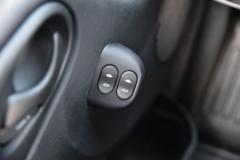 江铃汽车 福顺 2023款 146马力 3座 2.0T柴油 中轴中顶封闭货车