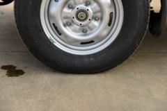 江铃汽车 福顺 2023款 146马力 3座 2.0T柴油 中轴中顶封闭货车