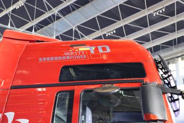 �й����� �ǵ¿�SITRAK G7H�ؿ� 840���� 6X4 AMT�Զ���ǣ����(Һ��)(ZZ4256Y344HF1B)ͼƬ