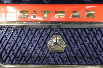 �й����� �ǵ¿�SITRAK G7H�ؿ� 840���� 6X4 AMT�Զ���ǣ����(Һ��)(ZZ4256Y344HF1B)ͼƬ