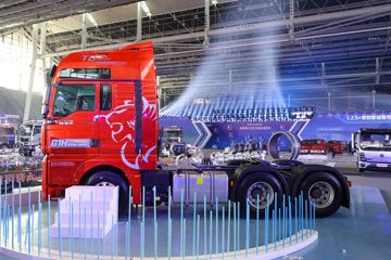 �й����� �ǵ¿�SITRAK G7H�ؿ� 840���� 6X4 AMT�Զ���ǣ����(Һ��)(ZZ4256Y344HF1B)ͼƬ