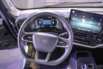 �й�����HOWO ����PRO 170���� 4.15��AT�Զ������������ῨͼƬ