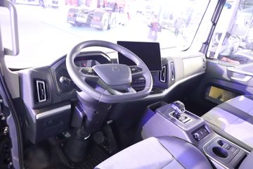 �й�����HOWO ����PRO 170���� 4.15��AT�Զ������������ῨͼƬ