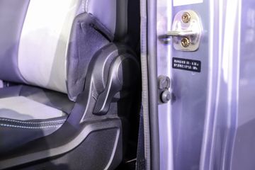 �й�����HOWO ����PRO 170���� 4.15��AT�Զ������������ῨͼƬ