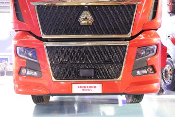 й ǵ¿SITRAK G7Hؿ 700 6X4 LNGԶǣ(ZZ4256Y384HF1LB)ͼƬ
