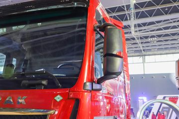 й ǵ¿SITRAK G7Hؿ 700 6X4 LNGԶǣ(ZZ4256Y384HF1LB)ͼƬ
