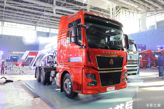 й ǵ¿SITRAK G7Hؿ 700 6X4 LNGԶǣ(ZZ4256Y384HF1LB)