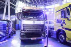 中国重汽 HOWO TH7重卡 630马力 6X4 AMT自动档牵引车(液缓)