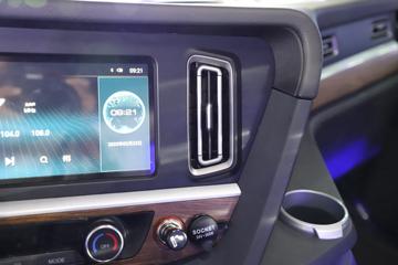 �й����� HOWO TH7�ؿ� 630���� 6X4 AMT�Զ���ǣ����(Һ��)ͼƬ