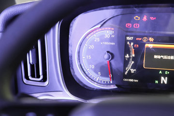 �й����� HOWO TH7�ؿ� 630���� 6X4 AMT�Զ���ǣ����(Һ��)ͼƬ