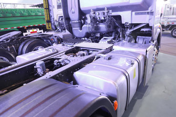 �й����� HOWO TH7�ؿ� 630���� 6X4 AMT�Զ���ǣ����(Һ��)ͼƬ