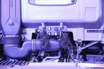 �й����� HOWO TH7�ؿ� 630���� 6X4 AMT�Զ���ǣ����(Һ��)ͼƬ