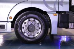 中国重汽 汕德卡SITRAK G7H重卡 560马力 6X4 双燃料自动档牵引车